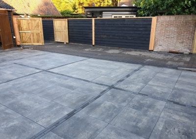 Grond en straatwerk in Soest